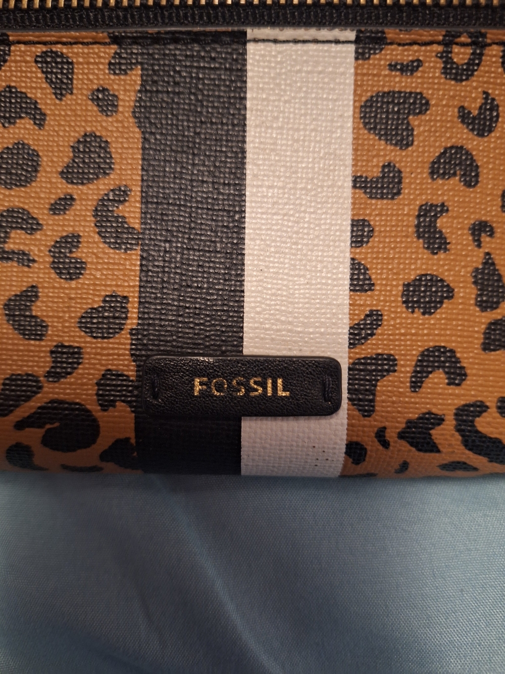 Fossil Leopard Print Wallet w/ Black & White Stripe. Some Minor Wear Front Logo